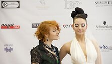 Evelina Borisniova (kairėje) su modeliu Birute Pajediene