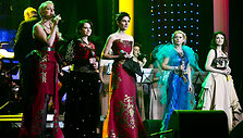 &bdquo;Enya Christmas Show&ldquo; koncerto akimirka
