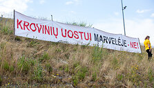 Protestas prie&scaron; Marvelės krovinių uosto plėtrą