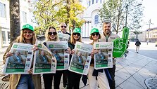 15min laikra&scaron;čio &bdquo;Atspari Lietuva&ldquo; dalinimas Kaune