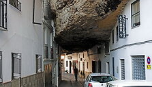 Setenil de las Bodegas