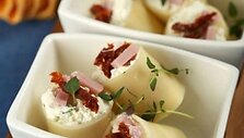 "Canelloni" su rikotos sūriu