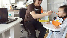 Mažylis valgo tik girdėdamas Psy dainą &bdquo;Gangnam style&ldquo;