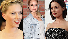 I&scaron; kairės: Scarlet Johansson, Mena Survavi ir Emily Blunt