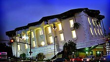 Apverstas namas Tenesio valstijoje (JAV)