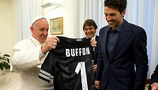 Popiežius Pranci&scaron;kus ir Gianluigi Buffonas