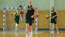 Eglė &Scaron;ik&scaron;niūtė, Gintarė Petronytė ir Monika Grigalauskytė