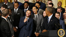 Barackas Obama pasveikino NBA čempionus