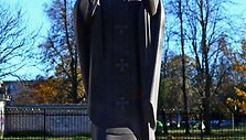 Popiežiaus Jono Pauliaus II skulptūra &Scaron;iauliuose
