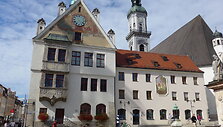 Pagrindinė miesto aik&scaron;tė Marienplatz