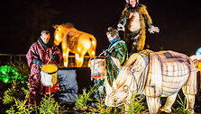 &Scaron;viečiančių &scaron;ilko žibintų festivalis Pakruojo dvare