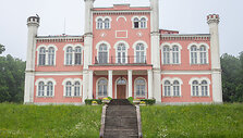 Byrinių pilis