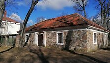 Buvusi dvaro virtuvė nebuvo restauruojama daugiau nei pusė amžiaus. Pagaliau sulaukė geresnio laiko