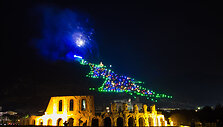 Kalėdoms pasipuo&scaron;ęs Gubijaus miestas Italijoje