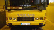 Autobusas Raigardo kelio poste