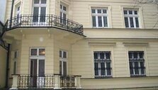 Ambasada Var&scaron;uvoje