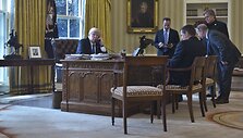 Donaldas Trumpas kalbasi su Vladimiru Putinu