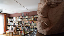 Biblioteka J. Miltinio bute