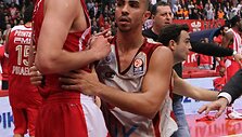 Mirza Begičius ir Carlosas Arroyo