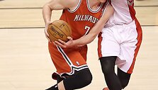 Ersanas Ilyasova ir Amiras Johnsonas