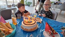 Mamų unijos &Scaron;eimos namai pildosi vėžiu sergančiais vaikais ir &scaron;eimomis i&scaron; Ukrainos