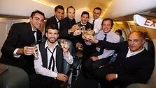 Lionelis Messi ir draugai lėktuve