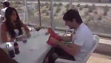 Lionelis Messi ir žmona pietavo brazilų restorane.
