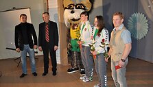 &Scaron;iauliuose atidaryta olimpinio medalininko Aleksandro Kazakevičiaus vardo imtynių salė 