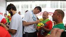 Lietuvos krep&scaron;inio rinkitnės žaidėjų susitikimas su sirgaliais Jesenicėse