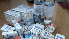 Cigaretės ir degtinė