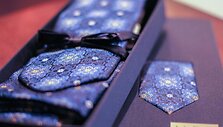 &bdquo;E&M TIES Gentelmen Store&ldquo;