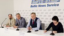 Sąjūdžio &bdquo;Už Lietuvos mi&scaron;kus&ldquo; spaudos konferencija