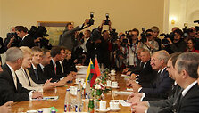 Dalios Grybauskaitės ir Aleksandro Luka&scaron;enkos susitikimas Vilniuje