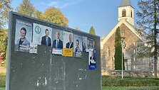 Rinkiminiai plakatai Andrioni&scaron;kyje