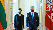 Viktorija Čmilytė-Nielsen, Gitanas Nausėda