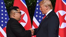Kim Jong Unas ir Donaldas Trumpas