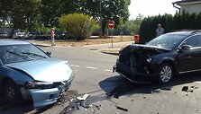 Antradienį apie vidurdienį Panerių ir Vytauto gatvių sankryžoje, Jonavoje, įvyko automobilių avarija.