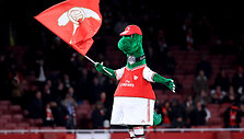 &bdquo;Arsenal&ldquo; talismanas &bdquo;Gunnersaurus&ldquo;