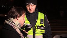 58d5d7c062e12video_58d5d7a30f134