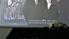Garsus lietuvių i&scaron;eivijos dailininkas Vytautas Kasiulis atgulė Menininkų kalnelyje