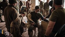 I&scaron; fronto grįžusiems Ukrainos kariams atliekama medicininė apžiūra