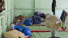 22 metus vergavęs Myint Naing laikino prieglobsčio stovykloje