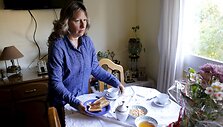 Pirmoji akla mokyklos neriagiams ir silpnaregiams direktorė Laura Paipo