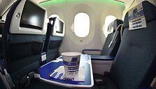 &bdquo;Žvaigždžių karų&ldquo; tematika dekoruotas &bdquo;Nippon Airways&ldquo; lėktuvas