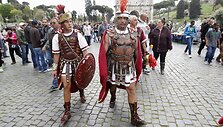 Centurionai prie koliziejaus