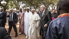 Centrinės Afrikos Respublikoje vie&scaron;intis popiežius atvyko į mečetę