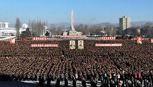 Kim Jong Uną palaikantys mitingai &Scaron;iaurės Korėjoje