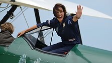 Lakūnė Tracey Curtis-Taylor atskrido i&scaron; Didžiosios Britanijos į Sidnėjų 1942 metų lėktuvo modeliu