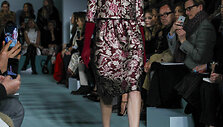 &bdquo;Oscar de la Renta&ldquo; 2016 m. rudens-žiemos kolekcijos modelis