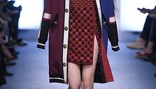&bdquo;Fausto Puglisi&ldquo; 2016 m. rudens-žiemos kolekcijos modelis